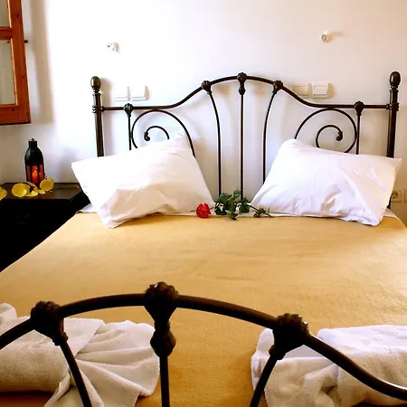 Matina - Stavros Traditional