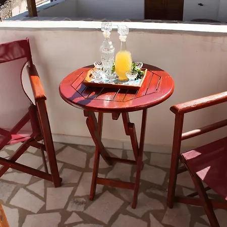 Apartment Matina - Stavros Traditional Koronos